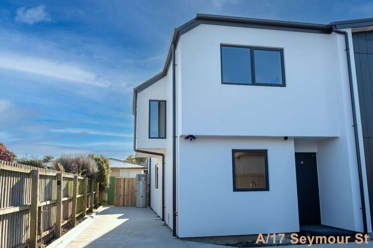 A/17 Seymour Street_0