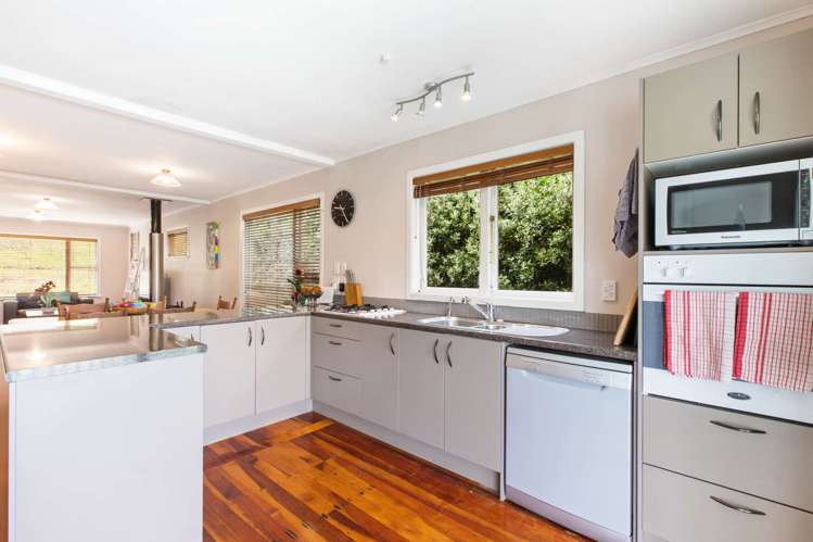 2/14d Moffat Road Red Beach_8