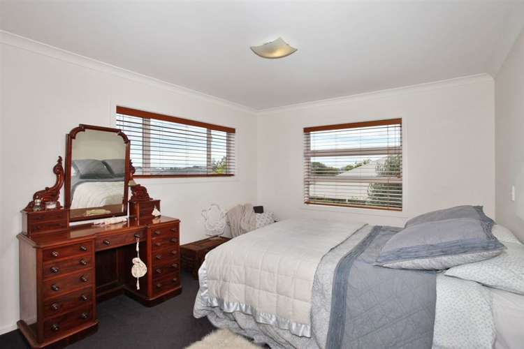 19 Highpeak Place Wigram_12