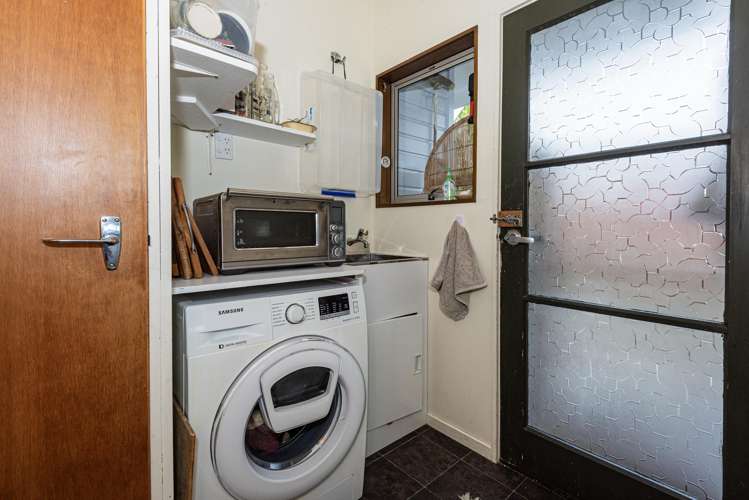 65 Main Road Kauri_12