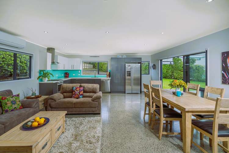 3 Emmerdale Drive Hahei_6