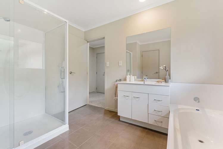 5 Rosella Drive Welcome Bay_9