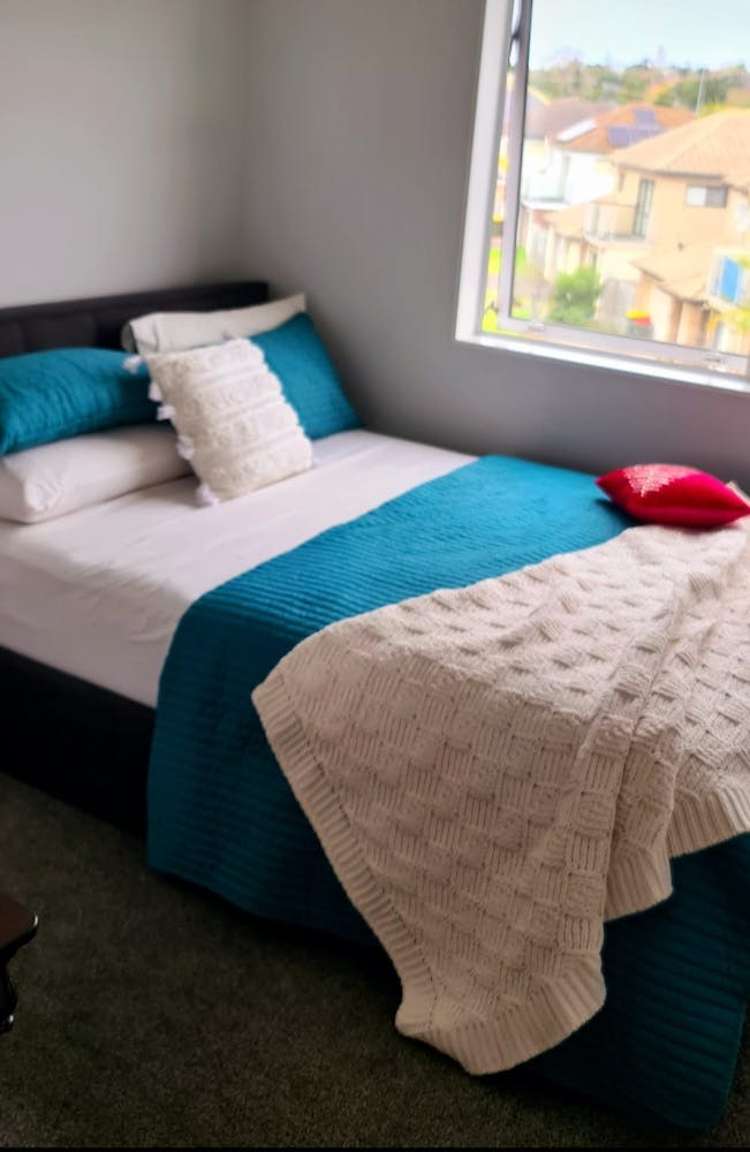 75 Bordeaux Parade Te Atatu South_16