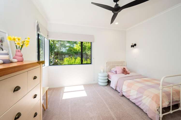 8 Bishops Close Greenmeadows_18