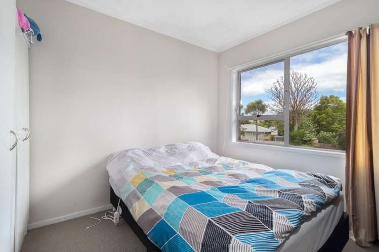 4/50 Te Kanawa Crescent Henderson_7