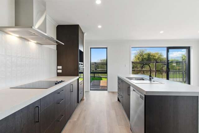12 Keri Rua Road 11373_1
