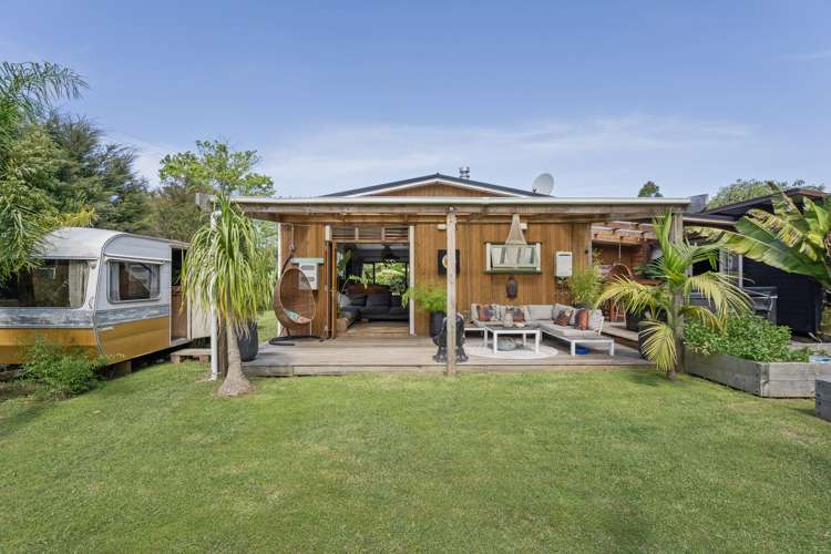 8 Laycock Road Tairua_12