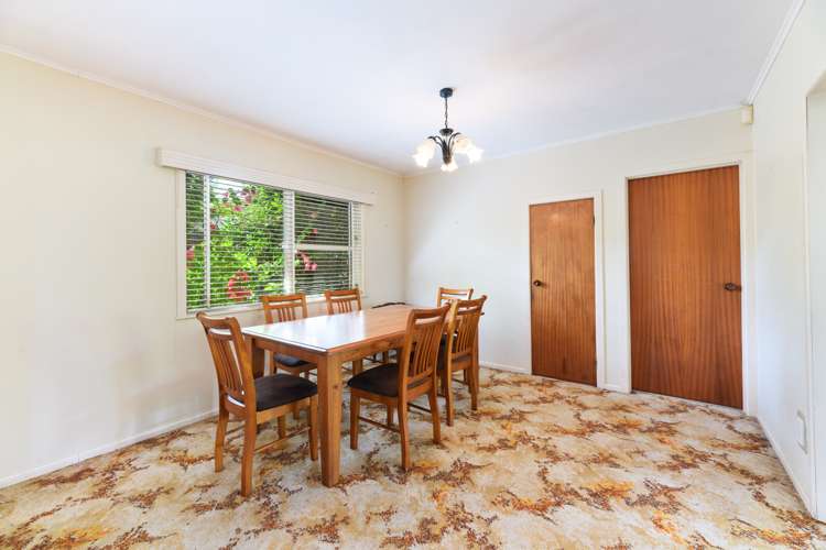 9 Kaikoura Street Henderson_11