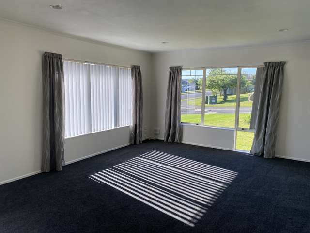 25 Pelorus Street Welcome Bay_3