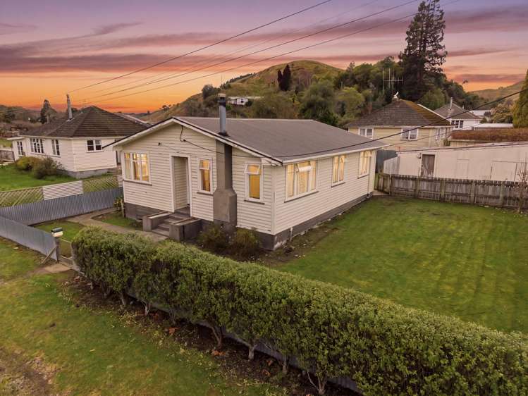 4 Station Road Hunterville_11