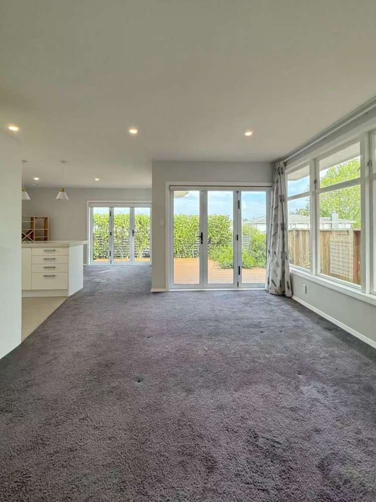 6 Crieff Place Te Atatū Peninsula_8