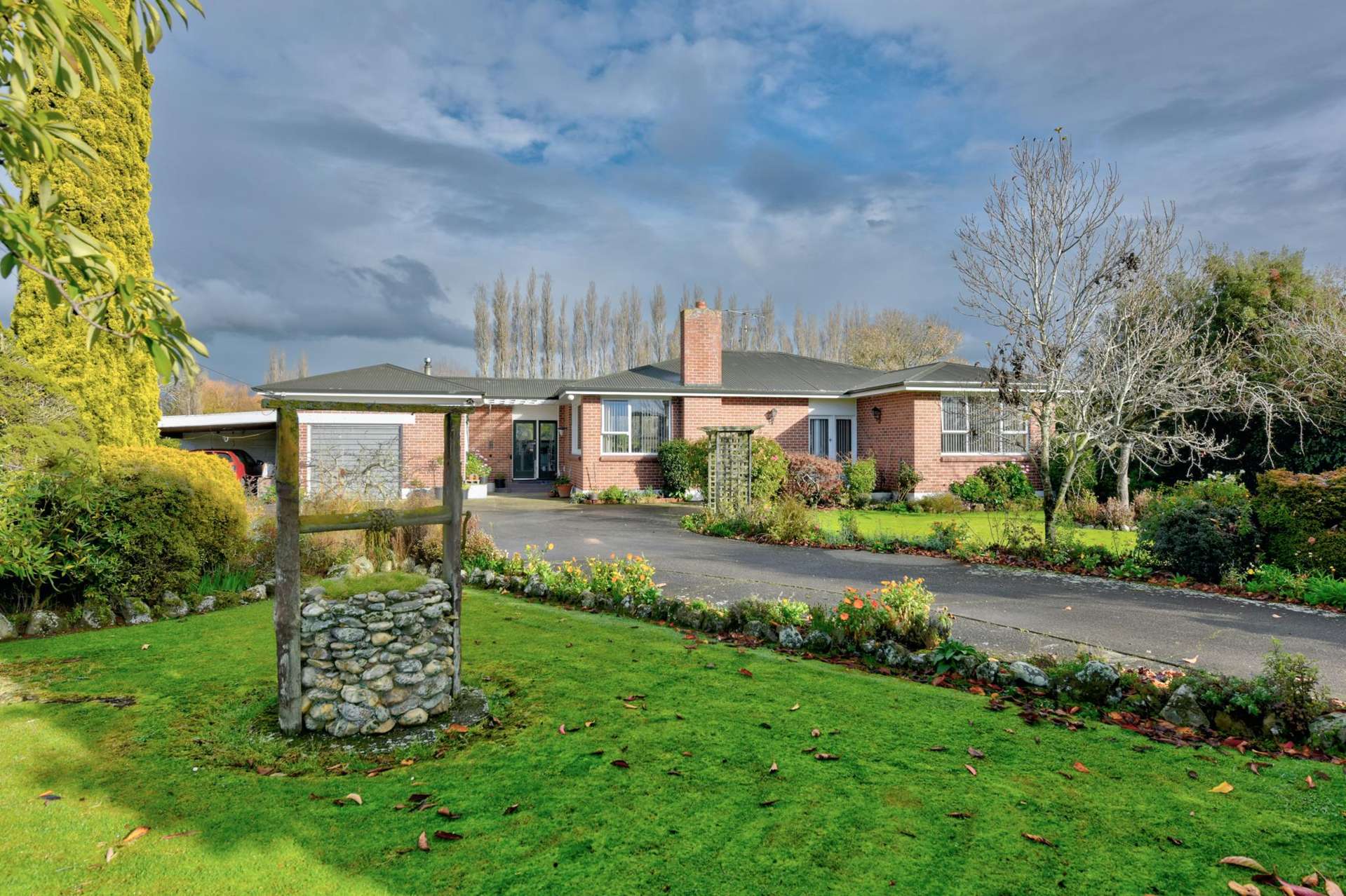 43 Charlton Siding Road Gore Surrounds_0