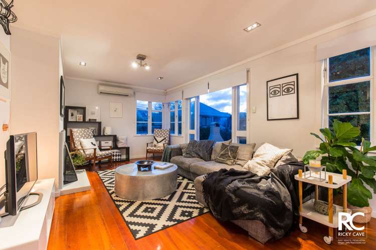 14 Abbotts Way Remuera_13