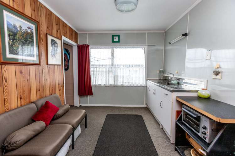 5 Norwood Road Paeroa_14