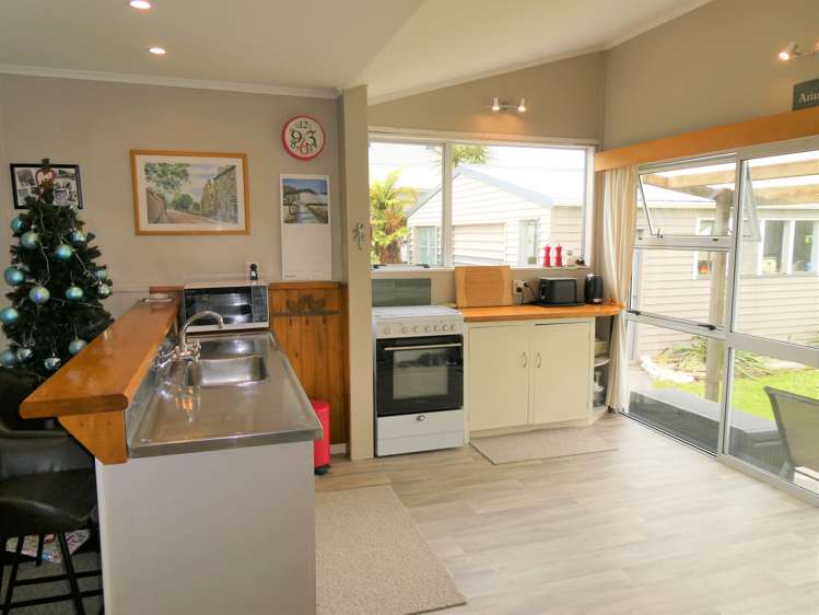 12 Butlers Road Ruatapu_6