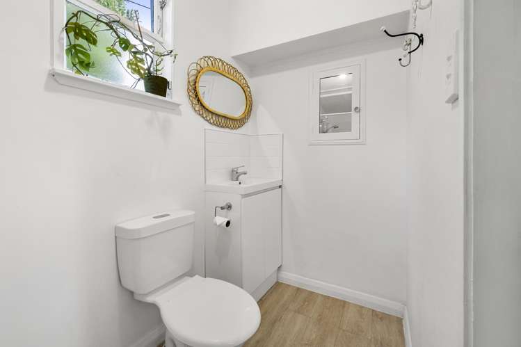 52 Government Road Raglan_29