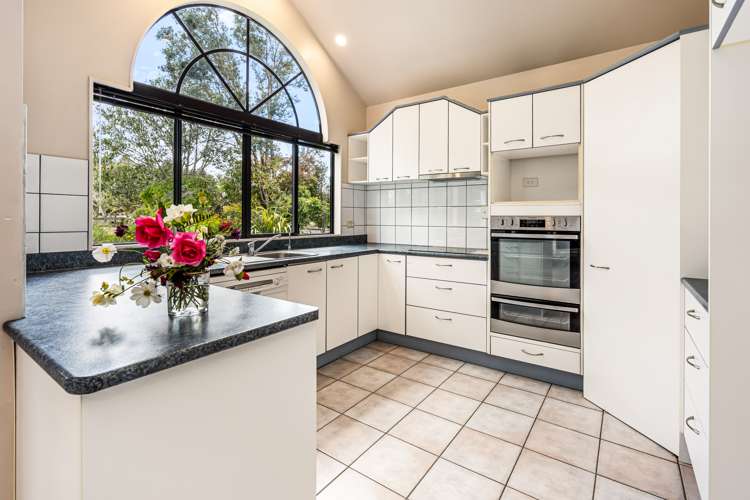 139 Kara Road Maungatapere_10