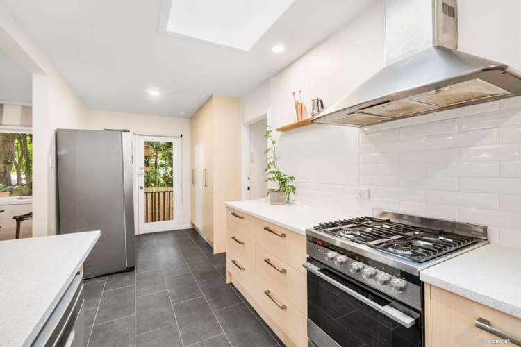 61 Hillcrest Avenue Hillcrest_10