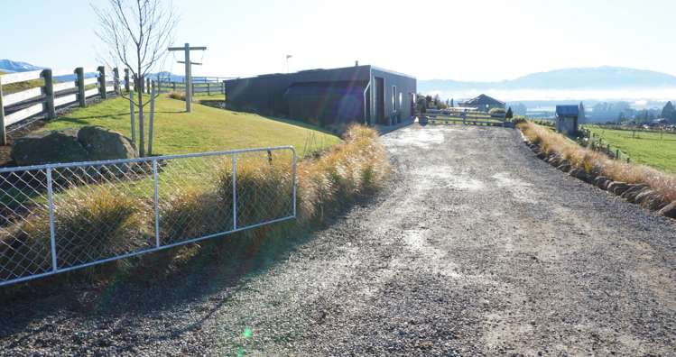 5645 West Coast Road Springfield_21