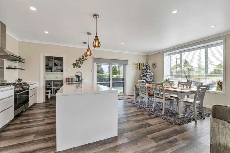 5 Pembroke Road West Stratford_7