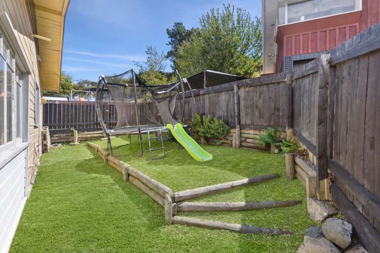 48 Emano Street Toi Toi_10