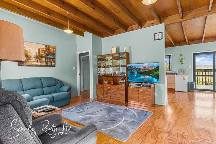 32 Nikau Lane Maungaturoto_7