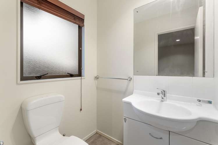 6 Loughinisland Place Manurewa_13