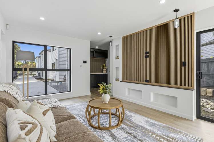 4/8 Buller Crescent_3