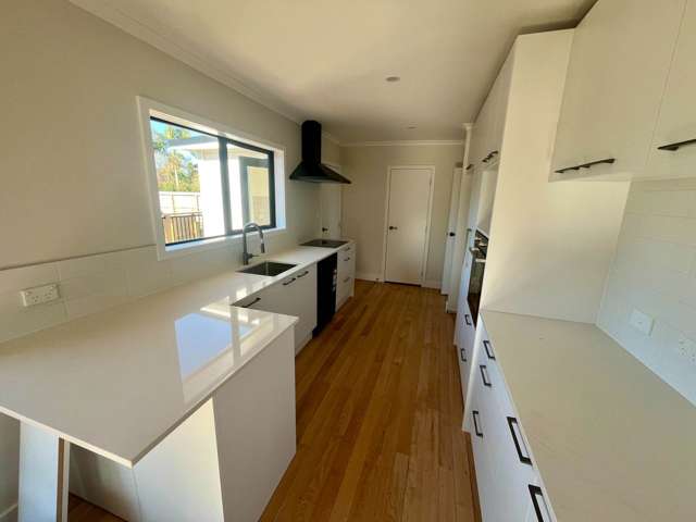 77 Rame Road Greenhithe_1