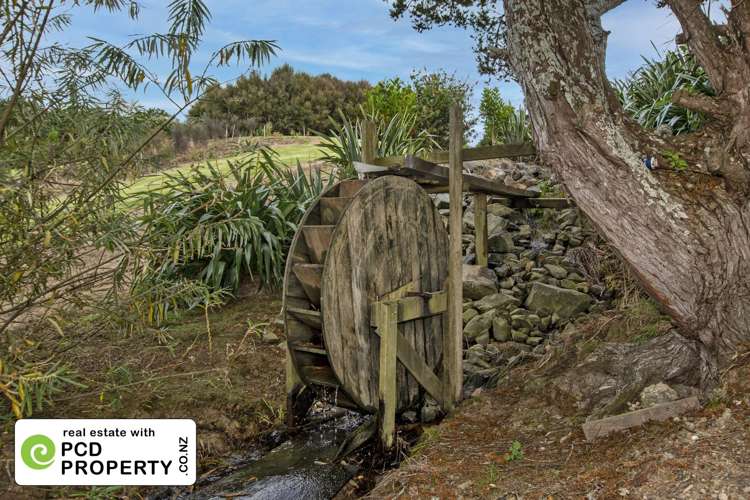 21 Finlayson Road Matarau_36