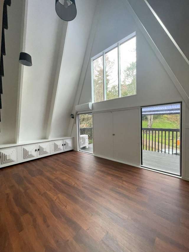 3 Bedroom, 2 Bathroom House