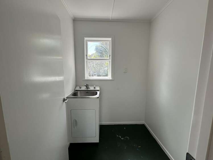 15 James Street Glenfield_10