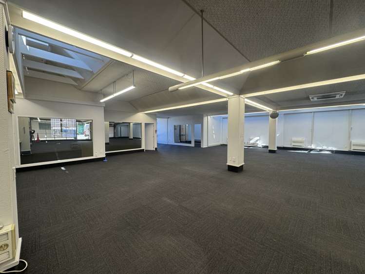 112 Gordon Road Mosgiel_3