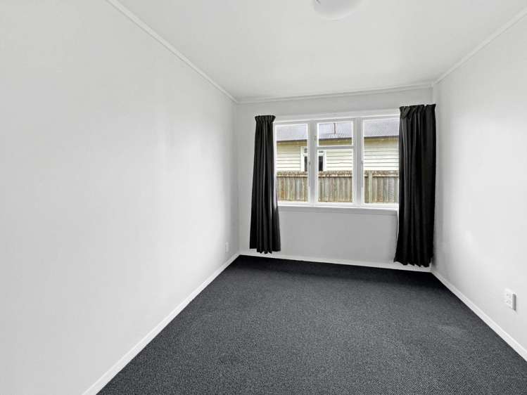 121B Elizabeth St Allenton_7