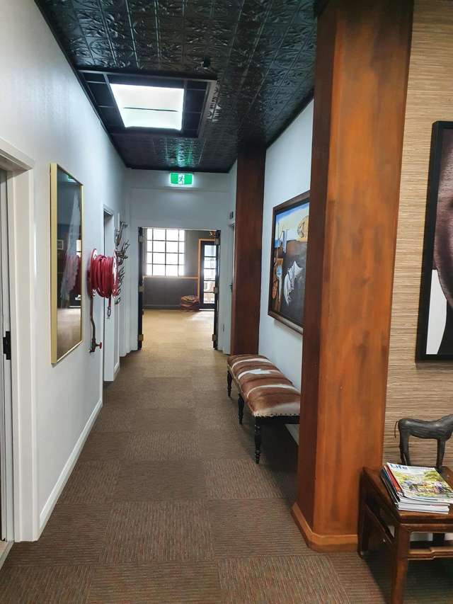 Office 8/32-34 Egmont Street New Plymouth_2