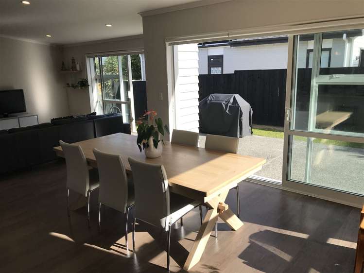 21 Westerley Place Long Bay_14