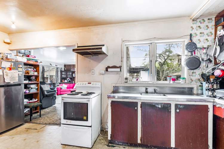 105 Henderson Valley Road Henderson_11