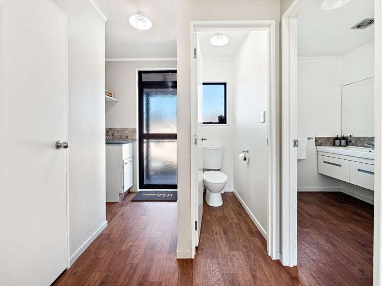 1/12 Ferndown Close Brookfield_13