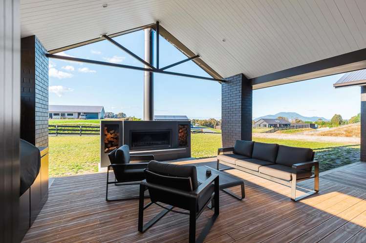 2 Vickers Way Acacia Bay_24