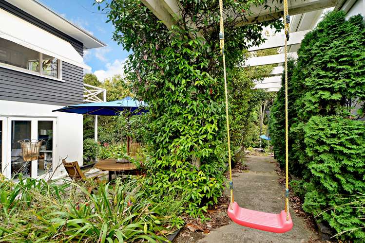 108 Pah Road Cockle Bay_16