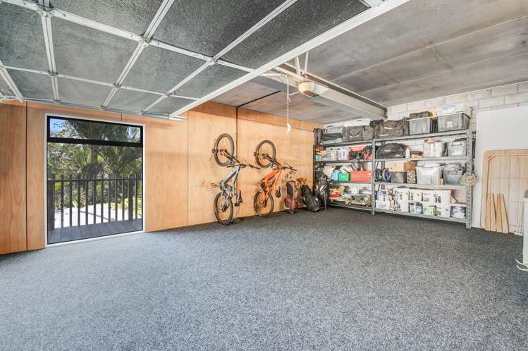 167 Motutara Road Muriwai_43