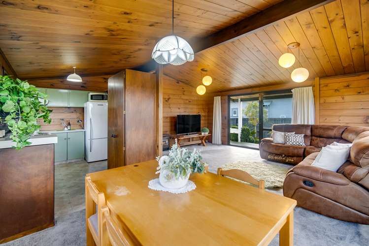 247 Tukapa Street Westown_11