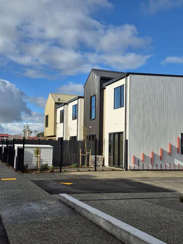 16/99 Liardet Street New Plymouth City Centre_2