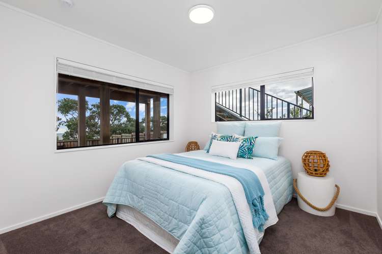 1418 Whangaparaoa Road Army Bay_29