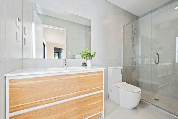 8 Bela Vista Boulevard Swanson_10