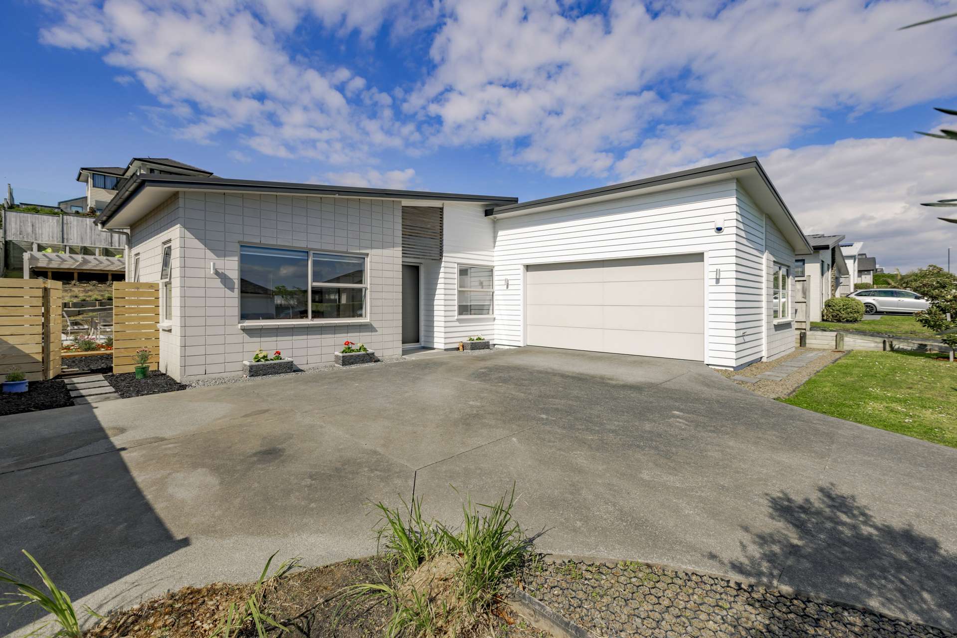 6 Doidge Street Beachlands_0