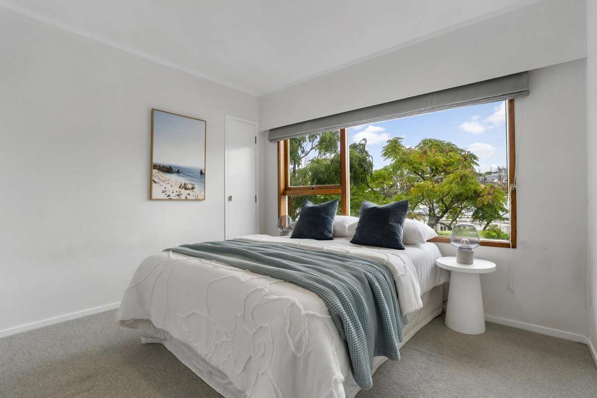 2/31B Bevyn Street_2