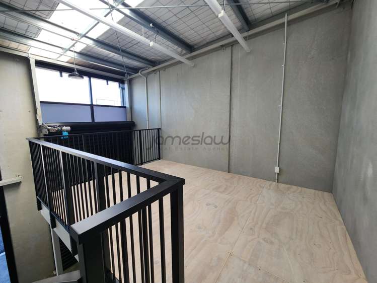 9/10 Harrison Road Mount Wellington_4