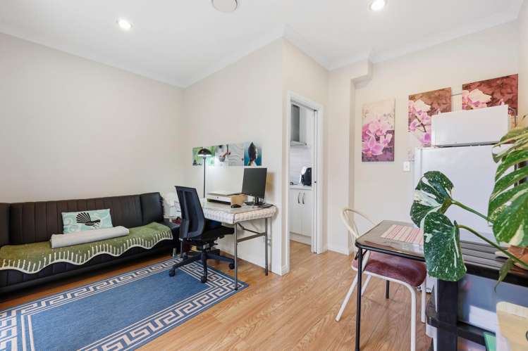 47 Charlestown Drive Flat Bush_21