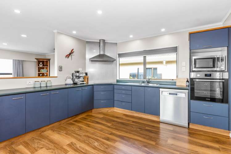 58 Churchill Drive Taradale_7